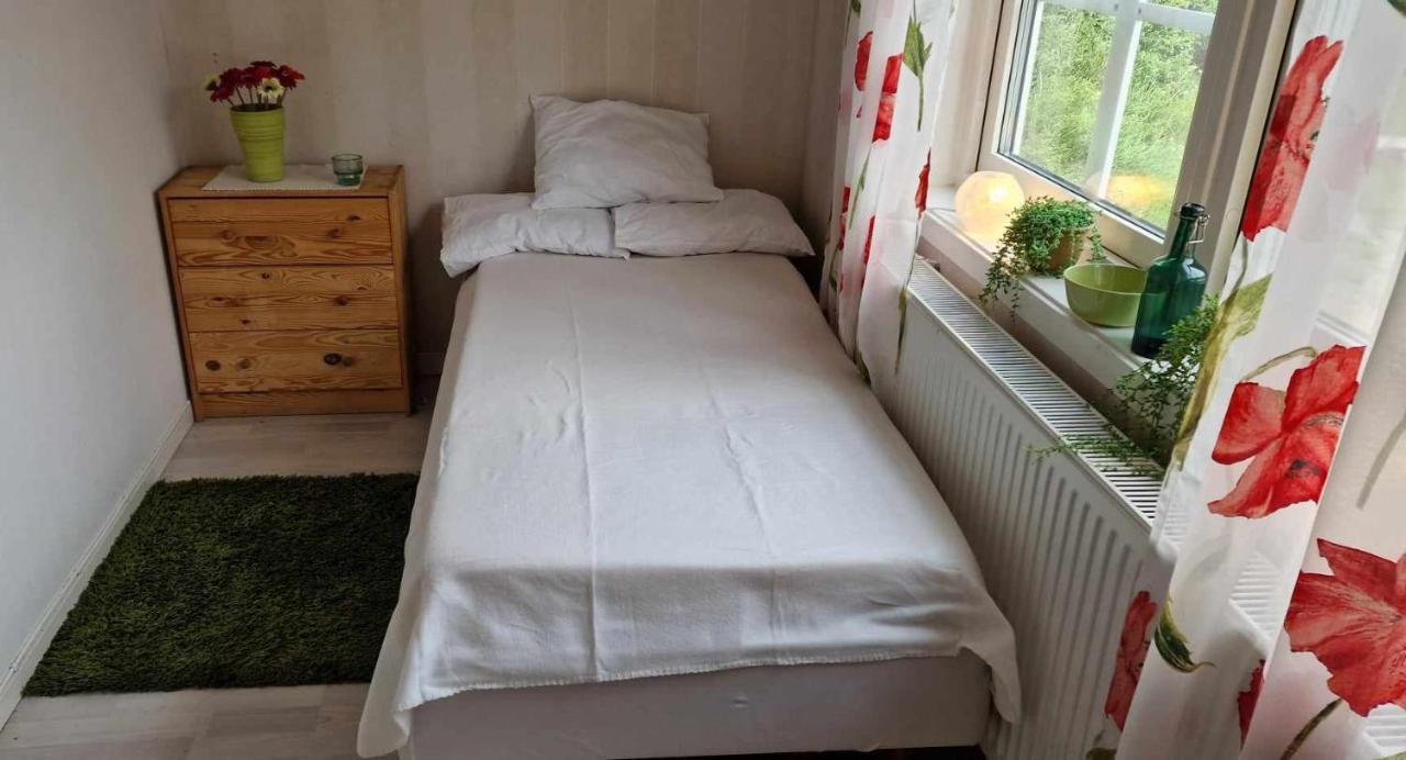 Berggarden Vandrarhem Gnarp Exteriör bild